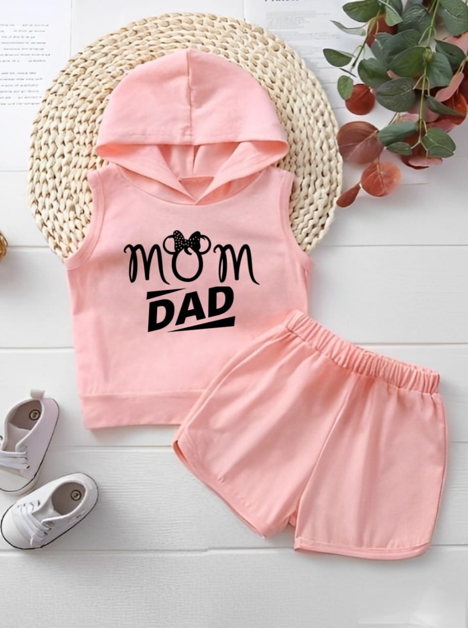 Adorable Pink T-Shirt and Shorts for Girls – 'Mom & Dad' Print JC16
