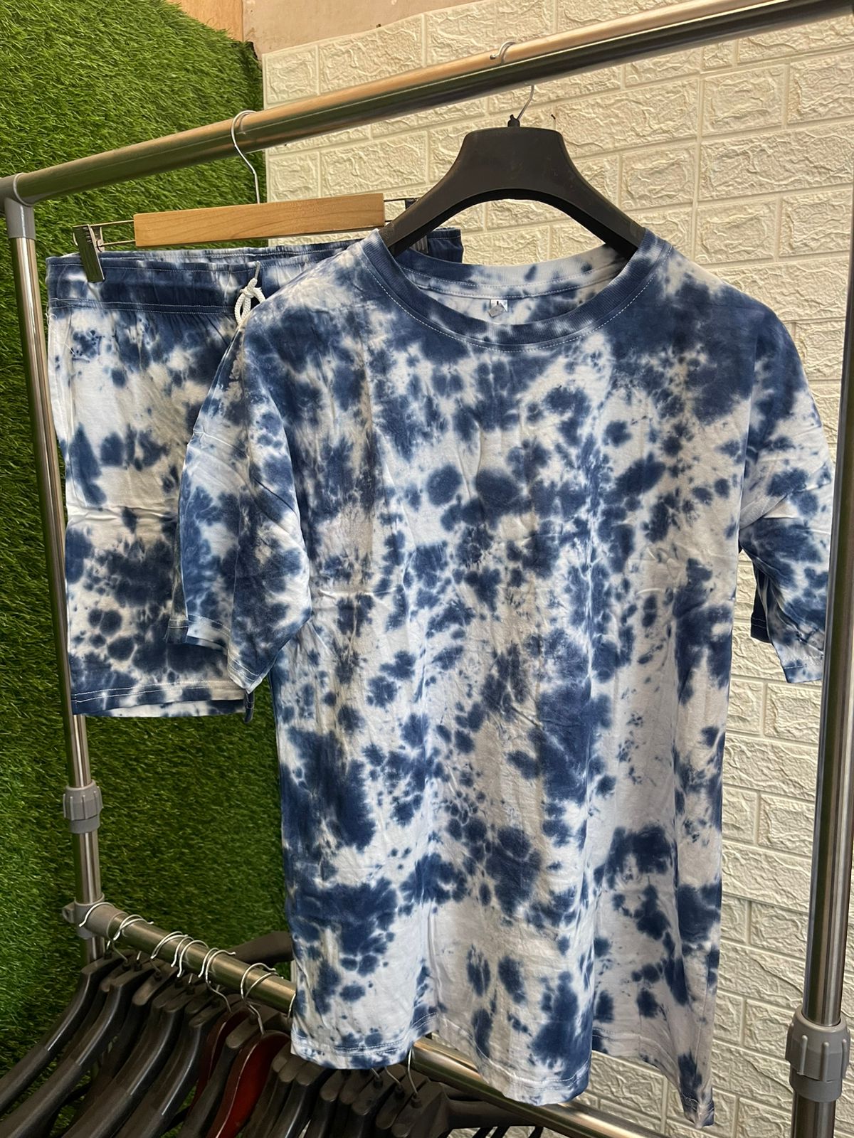 DIGITAL PRINTED MEN'S T-SHIRT AND SHORTS PAIR By Tareefa