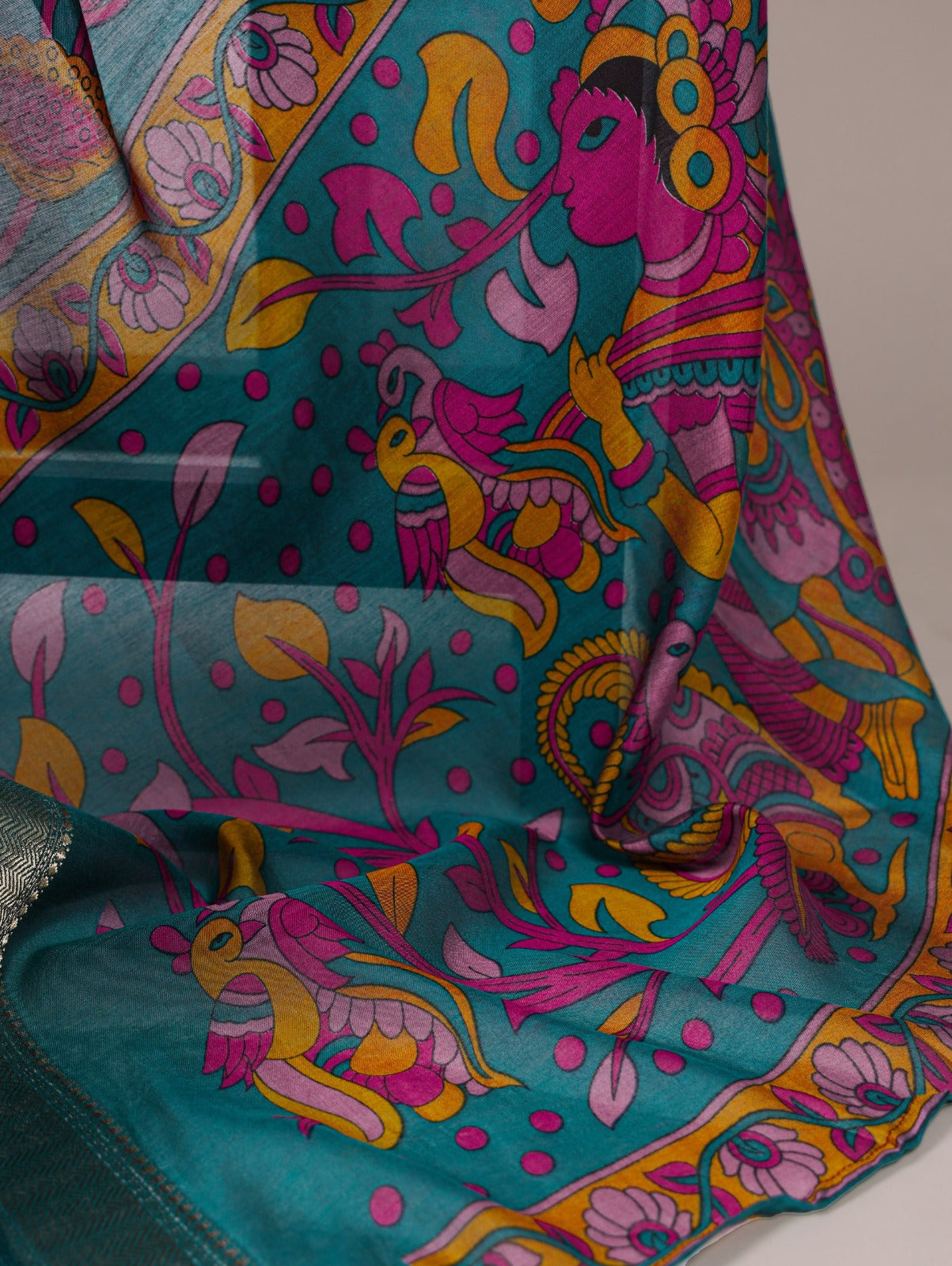 Polyester Viscose Saree Collection - TAREEFA